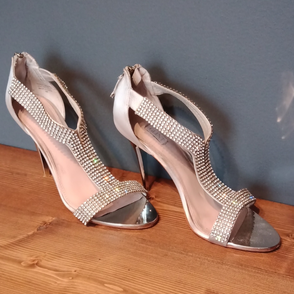 GLINT silver heels - Picture 8 of 8